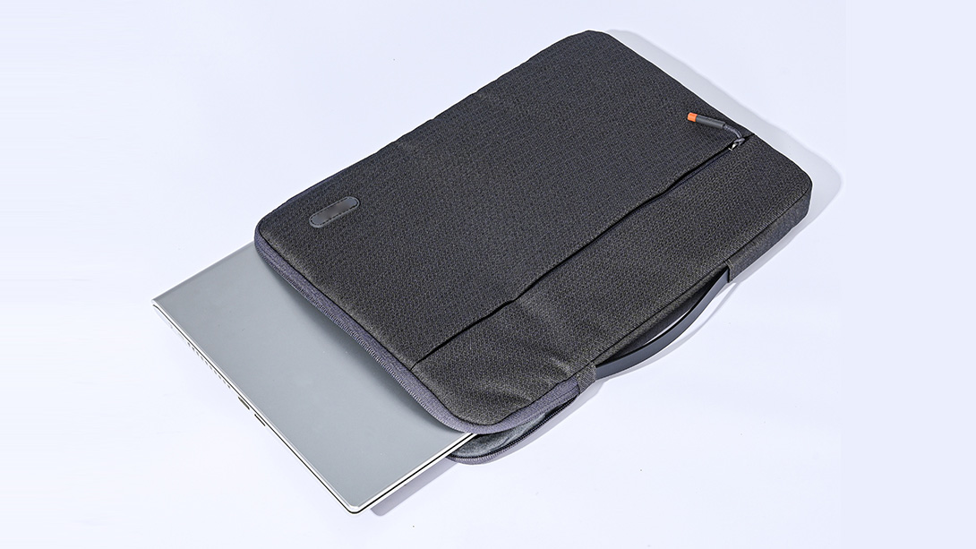 Laptop bag